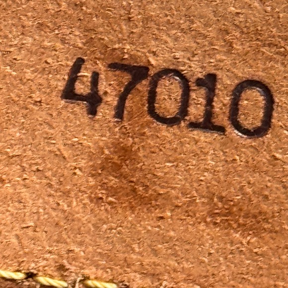 1980s Disneyland Stamped Leather Belt‎ Mickey Pinocchio Donald 28 RARE Vintage - Picture 5 of 8